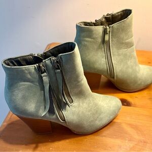 Journee Collection Sage Ankle Booties